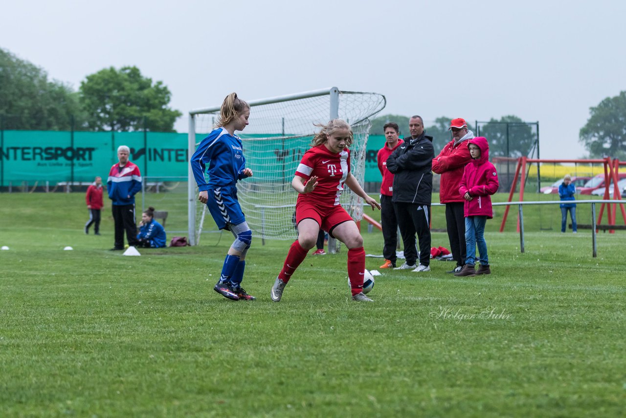 Bild 122 - wCJ SV Steinhorst/Labenz - VfL Oldesloe : Ergebnis: 18:0